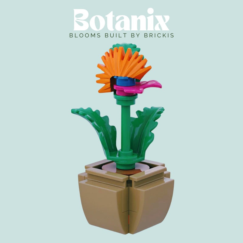 
                  
                    Custom LEGO flower from the Botanix Collection by Brickis, featuring the Bird of Paradise in a compact, display-ready flower pot.
                  
                
